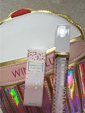 WINKY LUX CupcakeShaped Cosmetic Pouch with gloss and balm